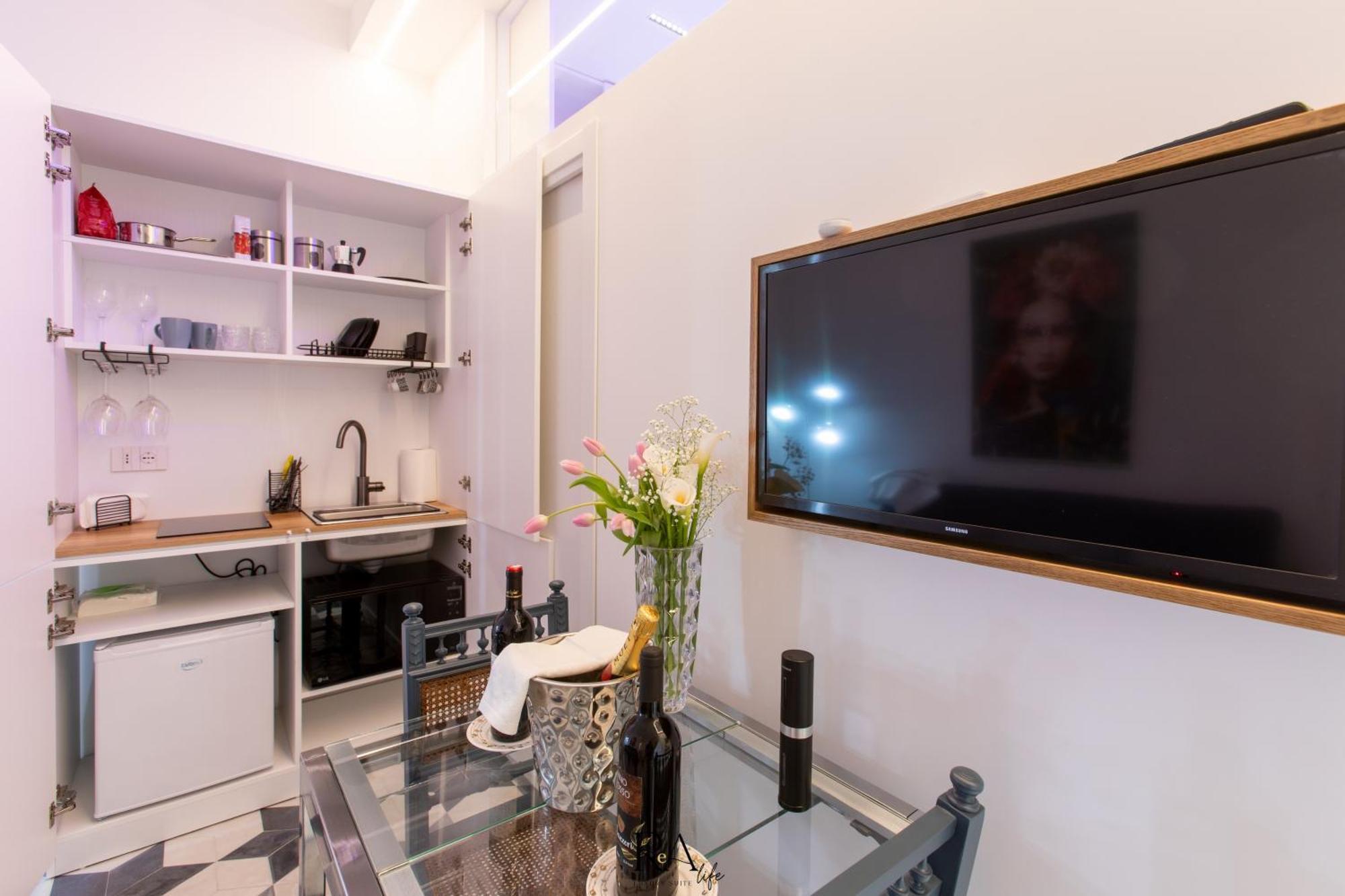 Rea Life Luxury Suite カーヴァ・デ・ティッレーニ エクステリア 写真